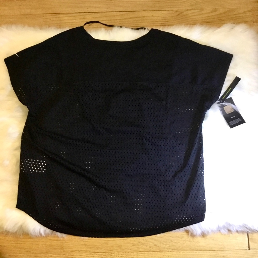 Women NIKE EAGLES Jersey size Large - Picture 5 of 8